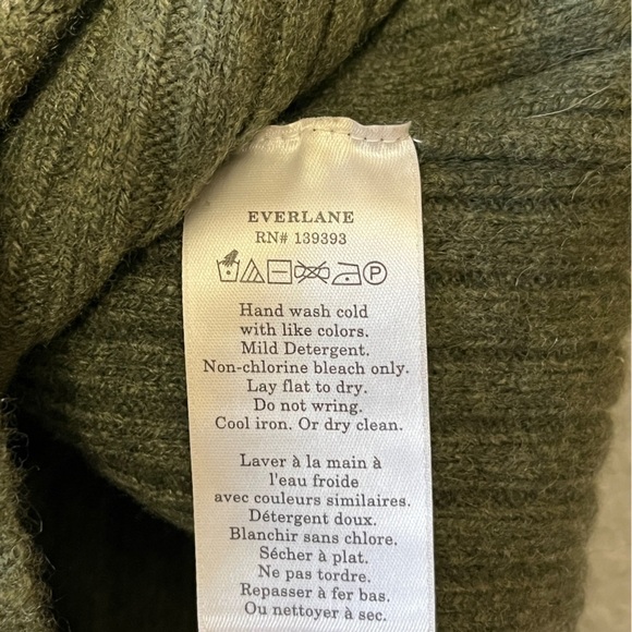 Everlane Cashmere Oversized Turtleneck Sweater Green Size XS #730 NWT - Picture 7 of 9